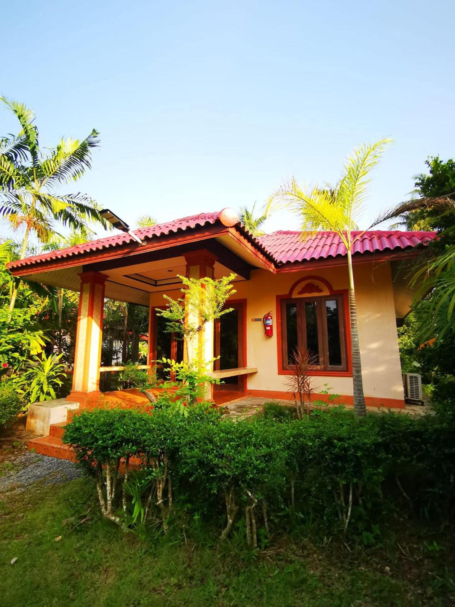 Happy Resort Khanom Exteriér fotografie